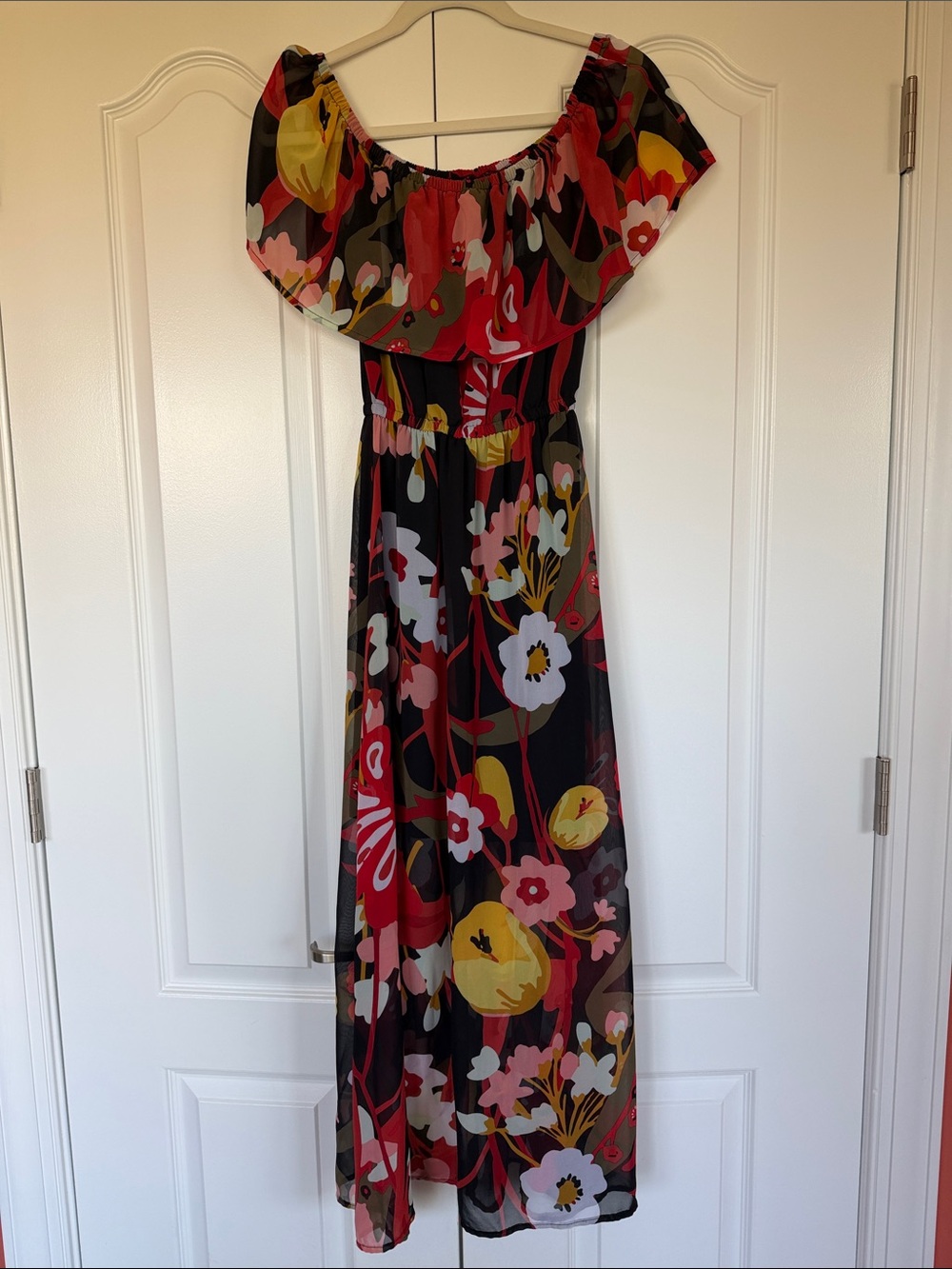 Floral Off-Shoulder Maxi Dress in Black and Red